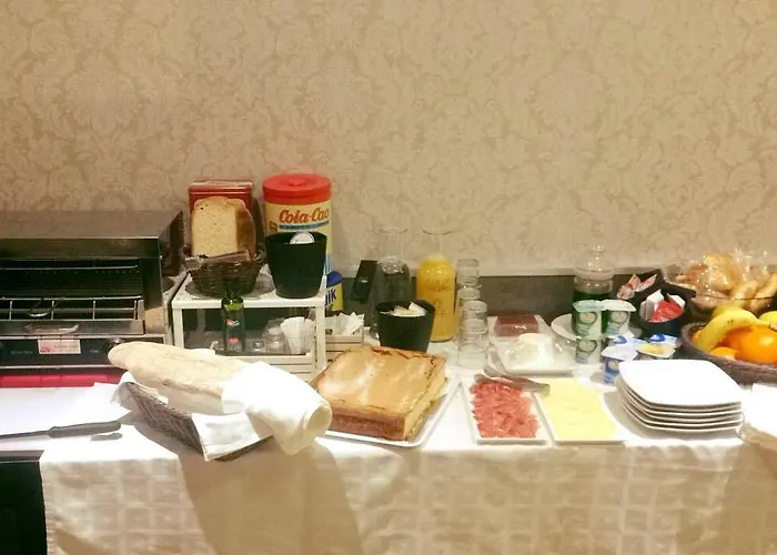 Pensión Hostal-restaurante Lugano 3*