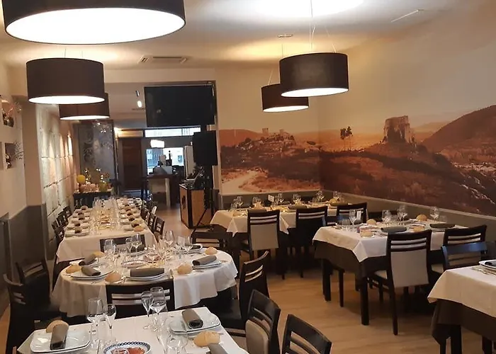 Pensión Hostal-restaurante Lugano 3*