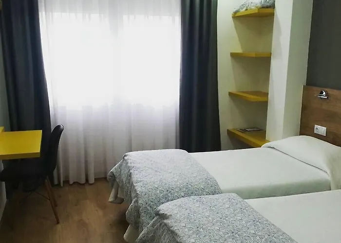 בית הארחה Hostal-restaurante Lugano