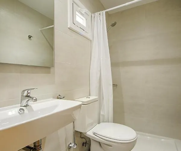 Hostal-restaurante Lugano Pensión 3*