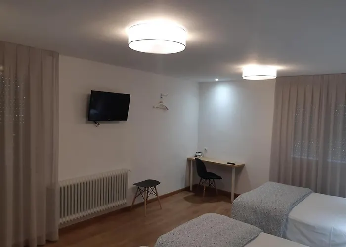 Hostal-restaurante Lugano Pensión Verín